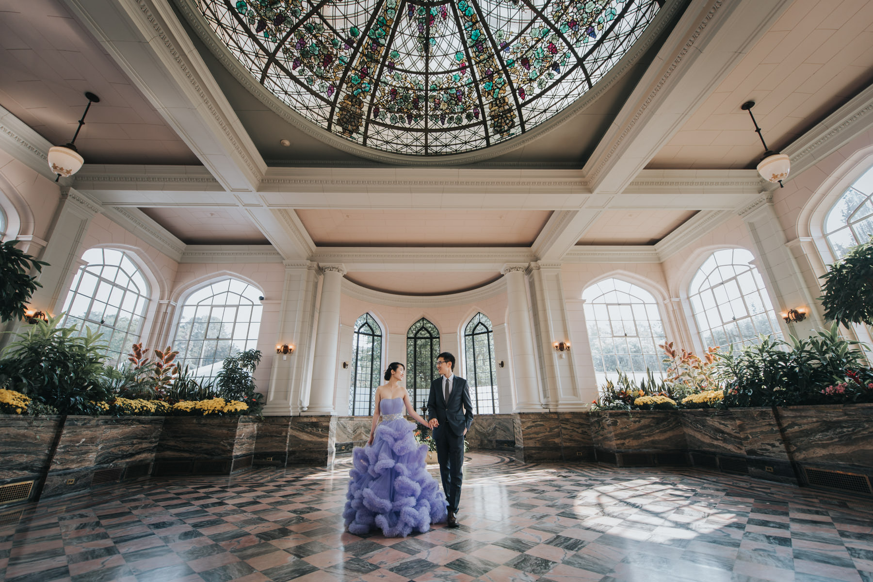 Casa Loma Venue for Fall Engagement Photos